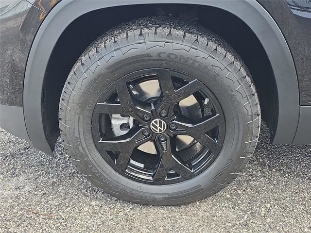 New 2026 Volkswagen Atlas Peak Edition AWD/4WD image 7