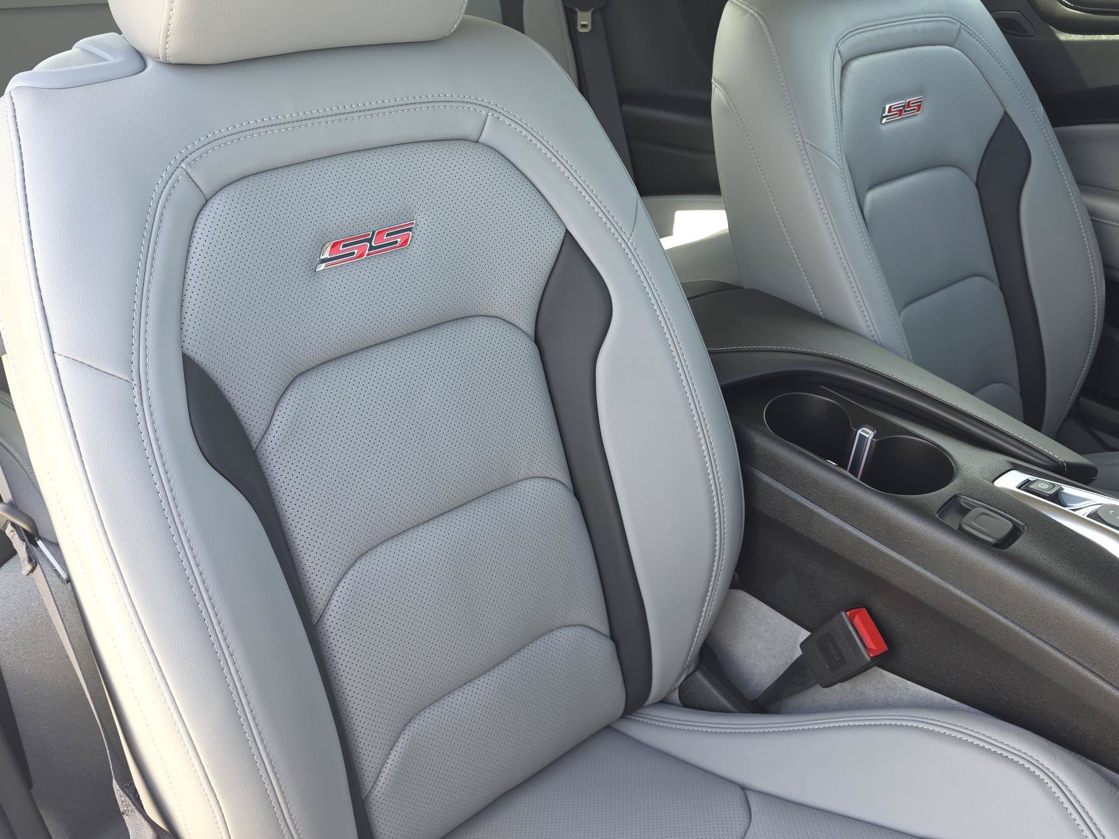 Used 2024 Chevrolet Camaro SS RWD image 14