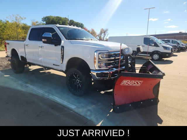 Used 2023 Ford F350 Lariat w/ Lariat Ultimate Package AWD/4WD image 3