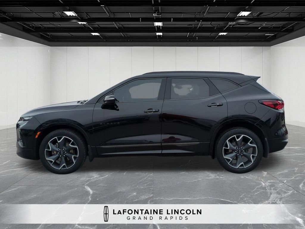 Used 2019 Chevrolet Blazer RS w/ LPO, Floor Liner Package AWD/4WD image 2
