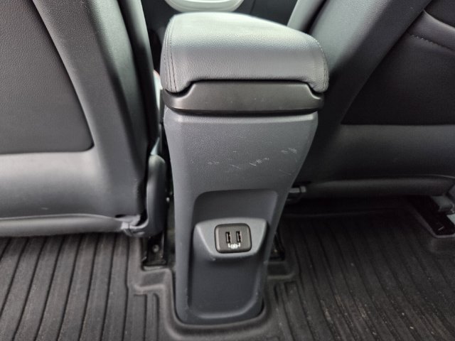 Certified 2020 Chevrolet Bolt Premier FWD image 14