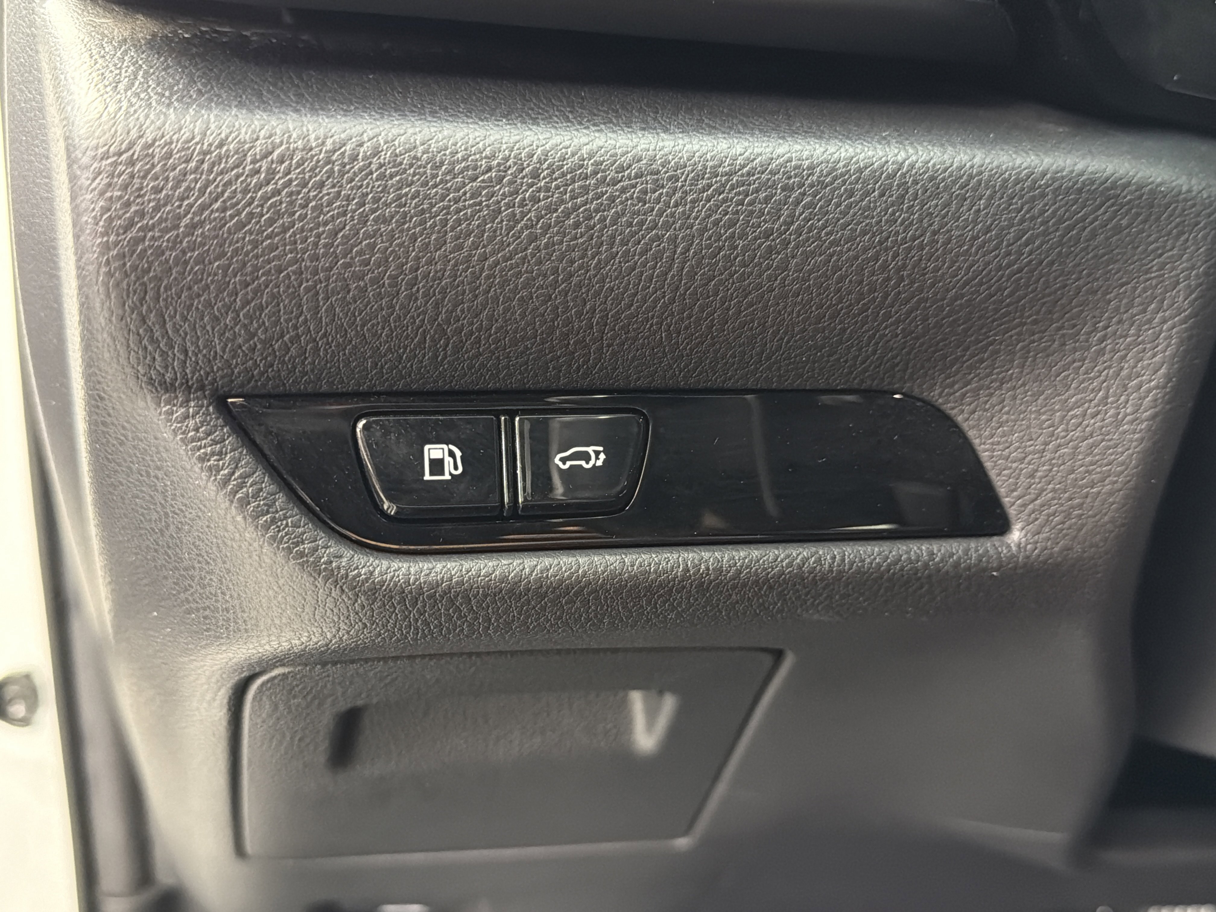 Used 2023 Lexus NX 350 AWD image 15