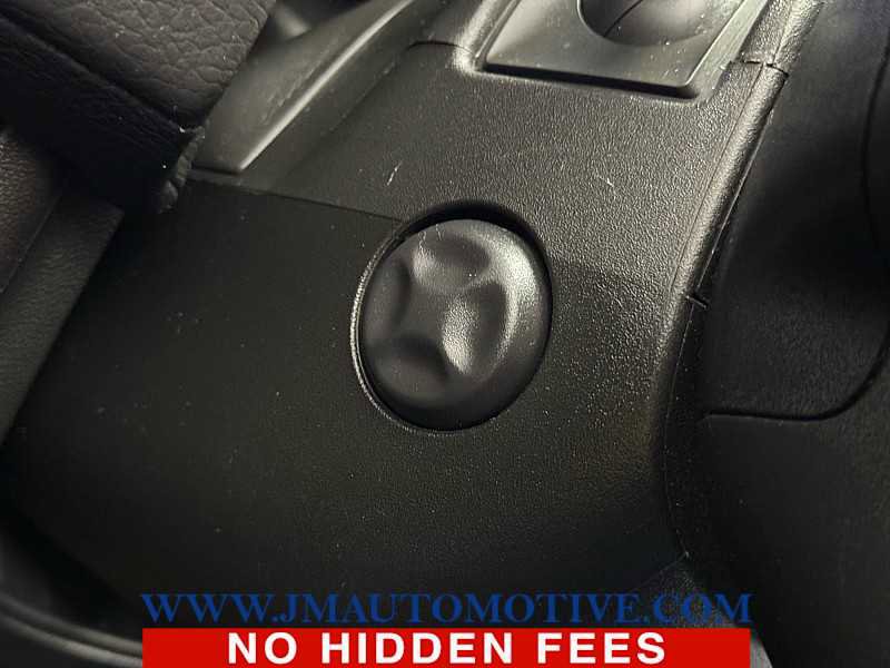 Used 2022 GMC Yukon XL Denali w/ Denali Premium Package image 43