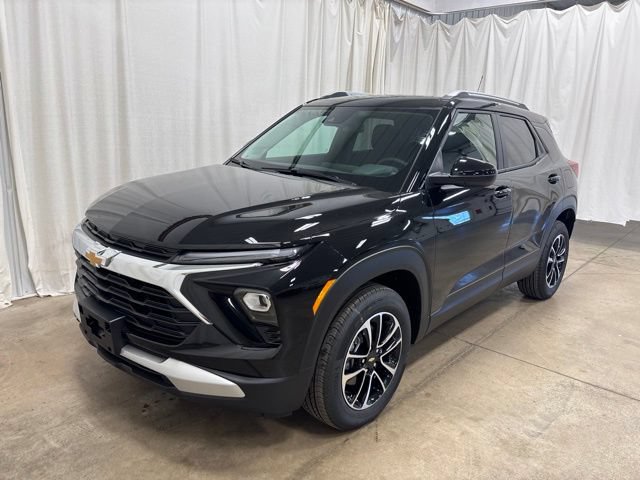 New 2026 Chevrolet TrailBlazer LT w/ LT Cold Weather Package AWD/4WD image 8