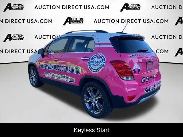 Used 2020 Chevrolet Trax LT w/ LT Convenience Package image 6