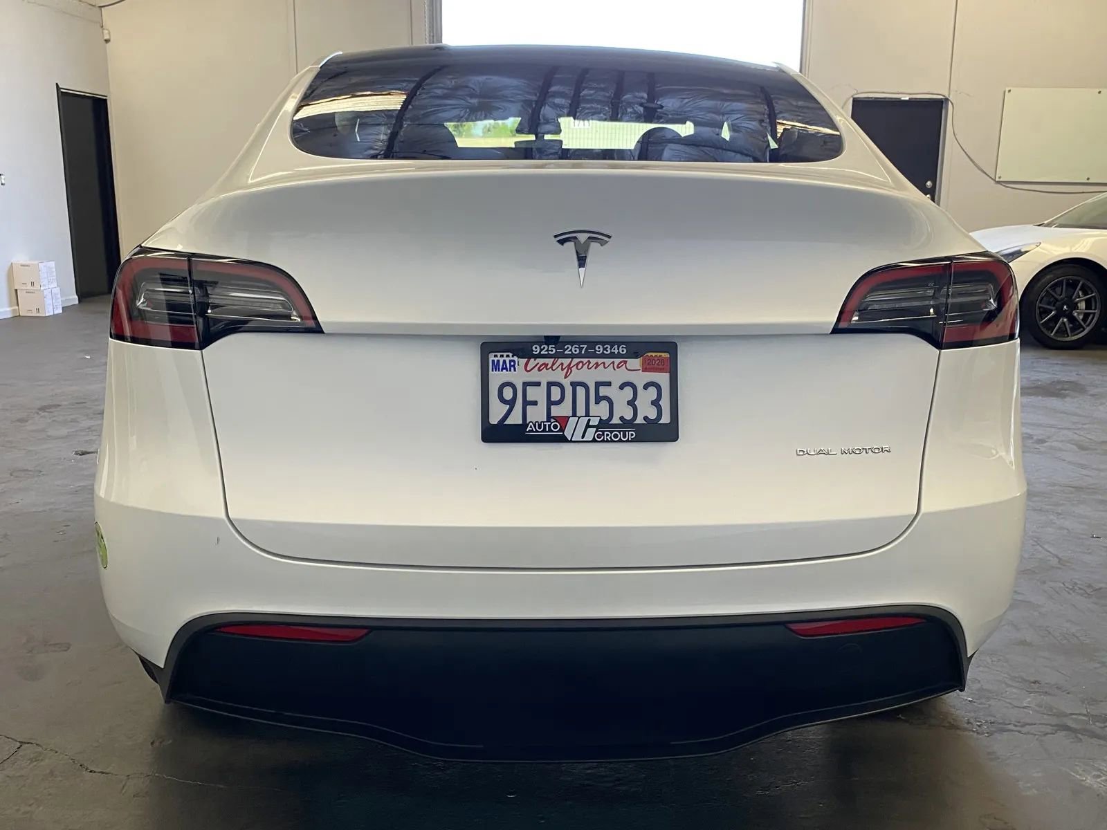 Used 2023 Tesla Model Y Long Range image 3