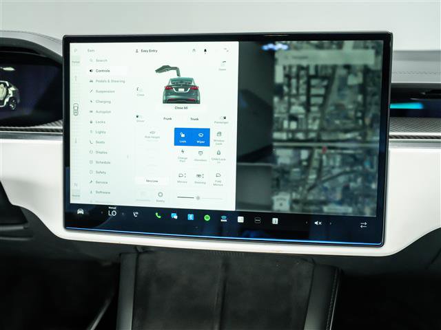 Used 2022 Tesla Model X Plaid image 24