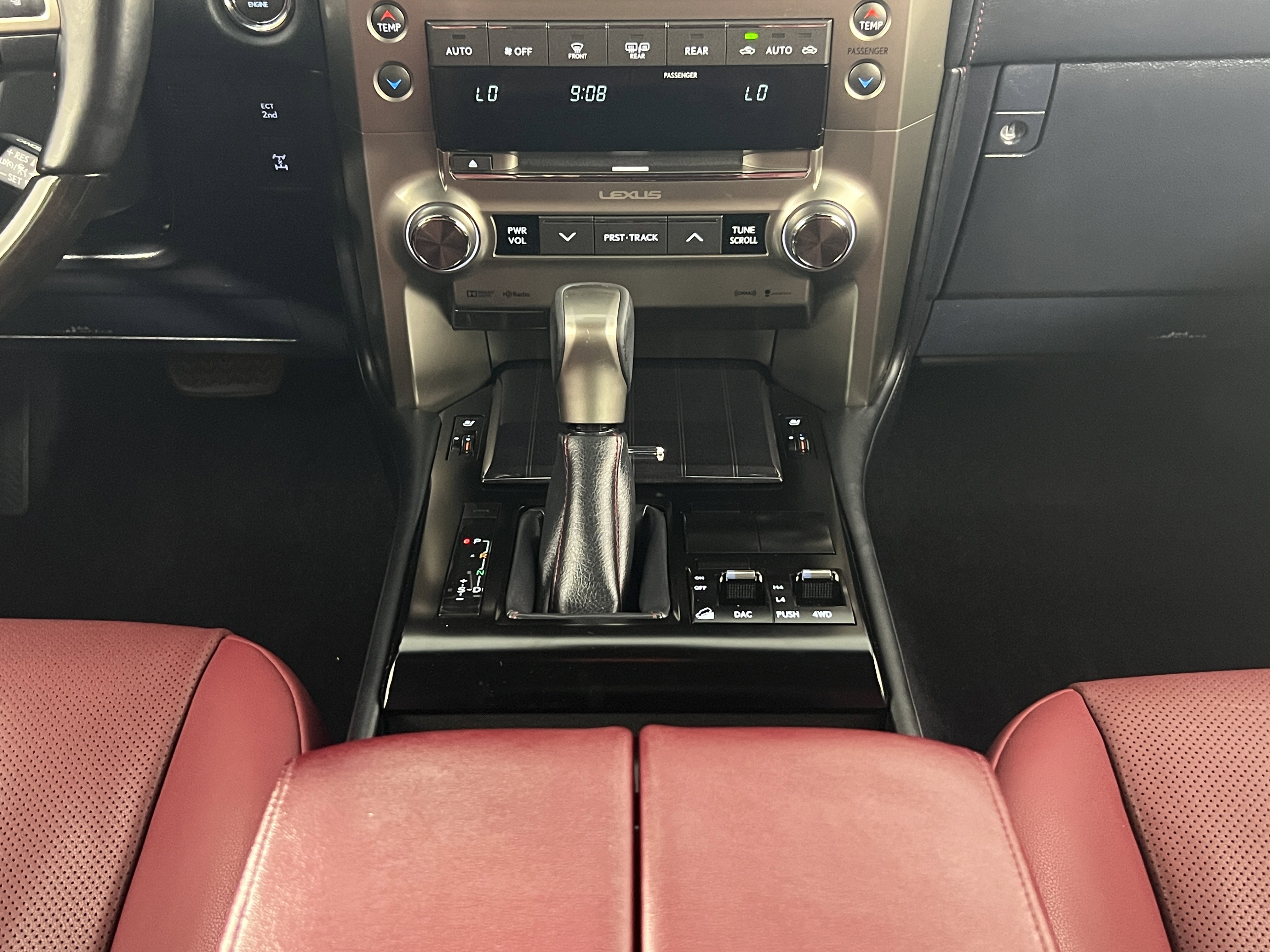 Used 2021 Lexus GX 460 Premium w/ Premium Package AWD/4WD image 18