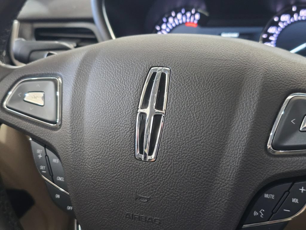 Used 2019 Lincoln MKC Reserve w/ MKC Climate Package FWD image 20