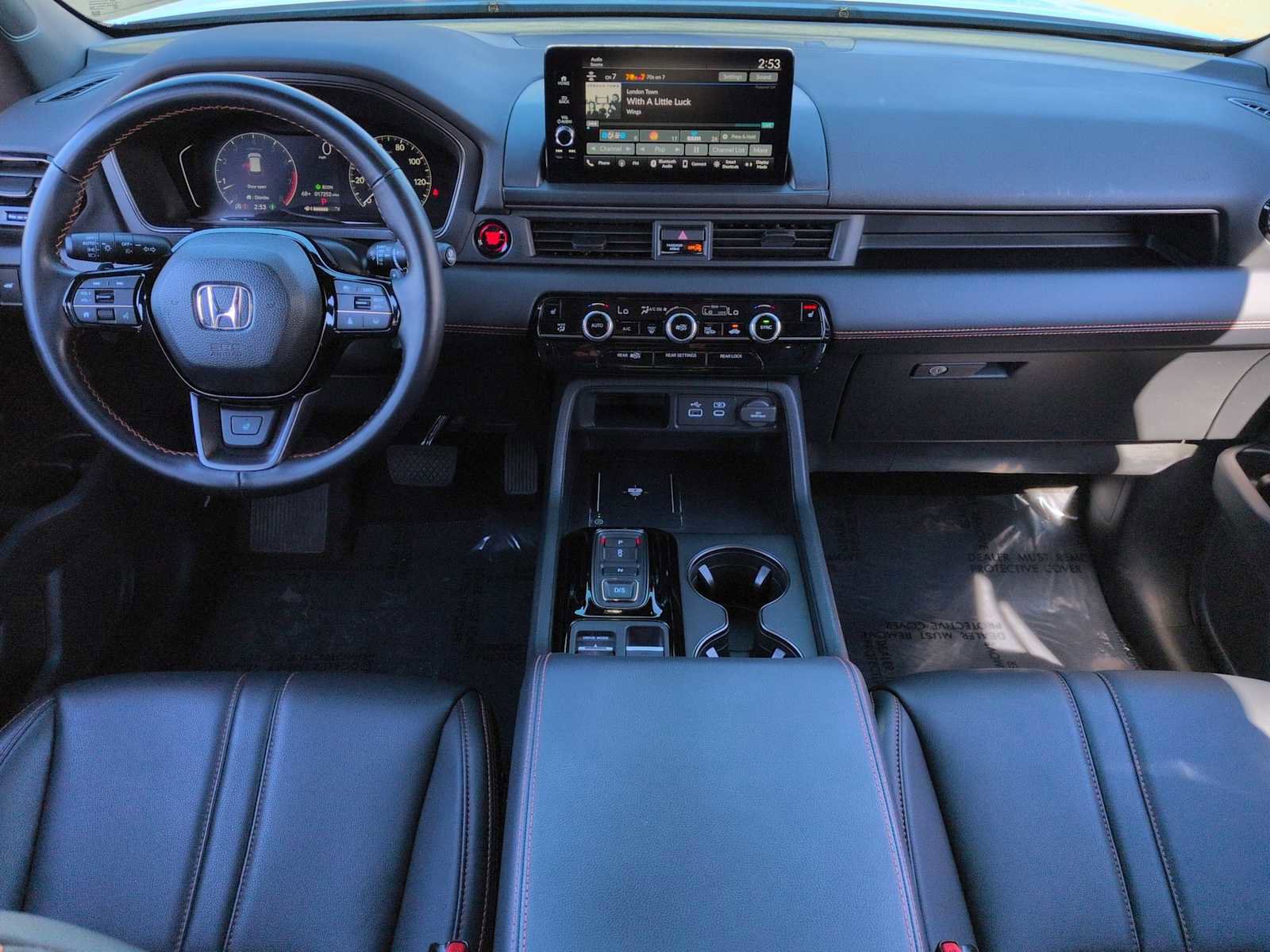 Used 2024 Honda Pilot TrailSport image 16