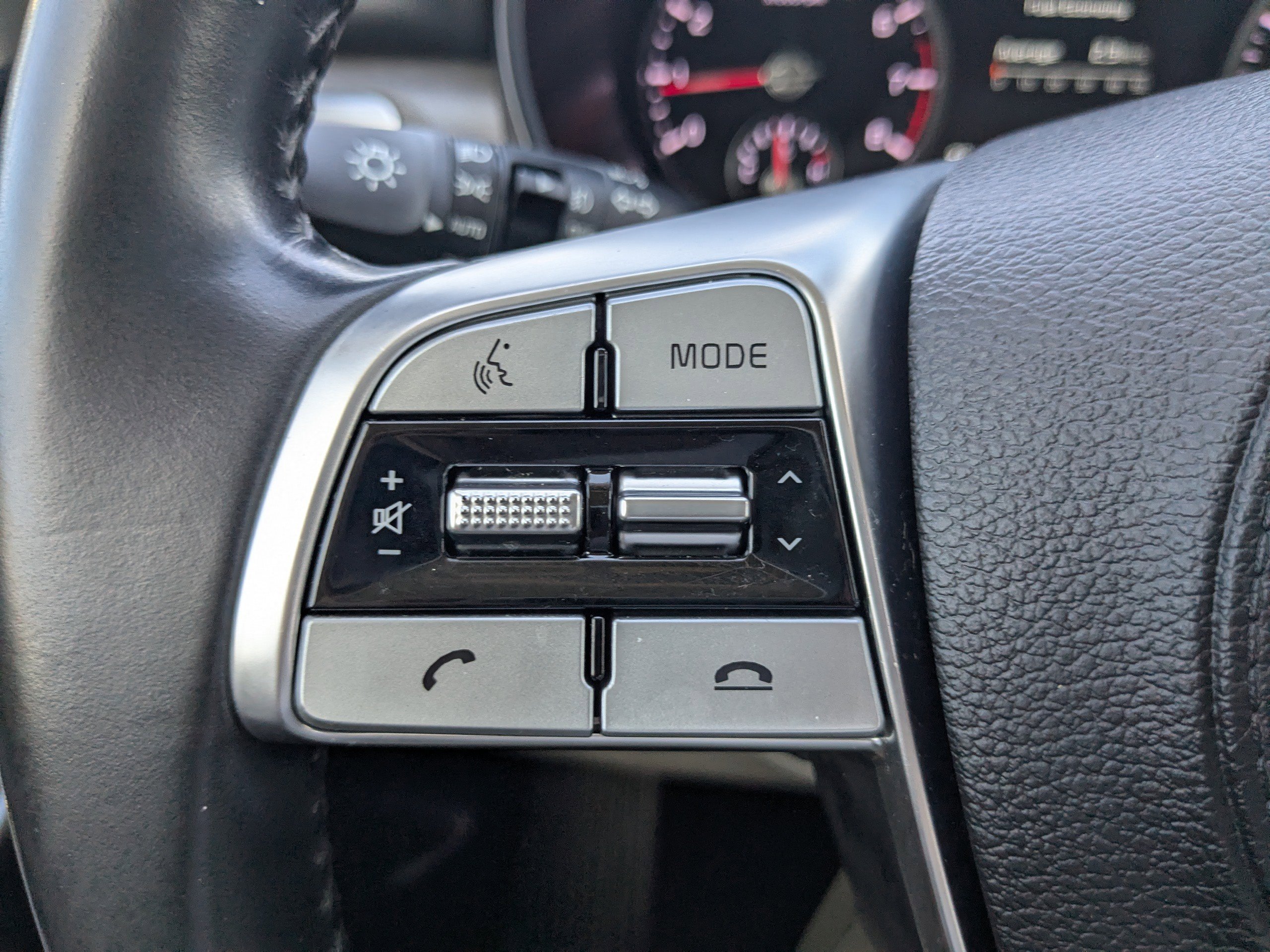 Certified 2021 Kia Telluride SX w/ Towing Package image 31