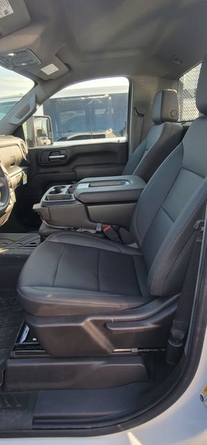 New 2025 Chevrolet Silverado 2500 W/T RWD image 9