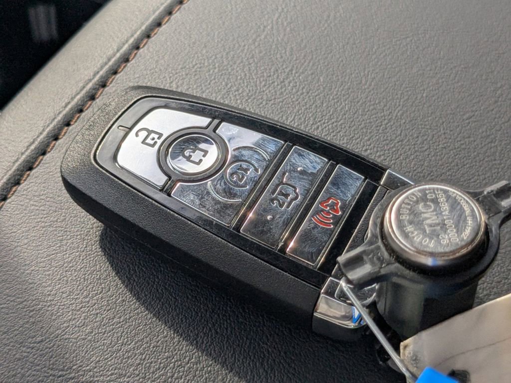 New 2025 Lincoln Aviator 2WD w/ Equipment Group 101A image 34