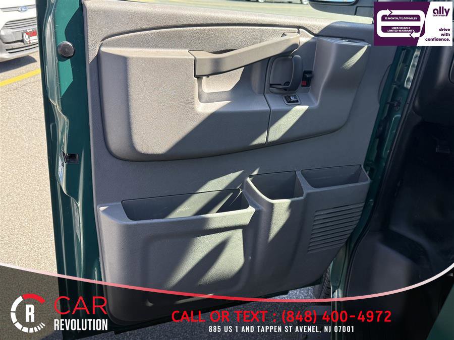 Used 2019 Chevrolet Express 3500 LS RWD image 22