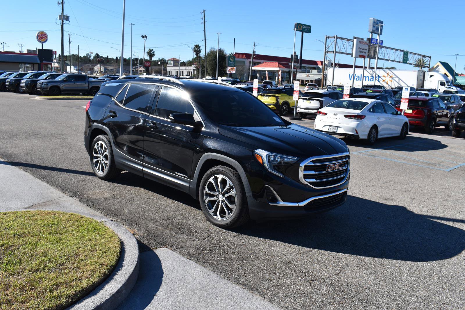 Used 2020 GMC Terrain SLT image 12