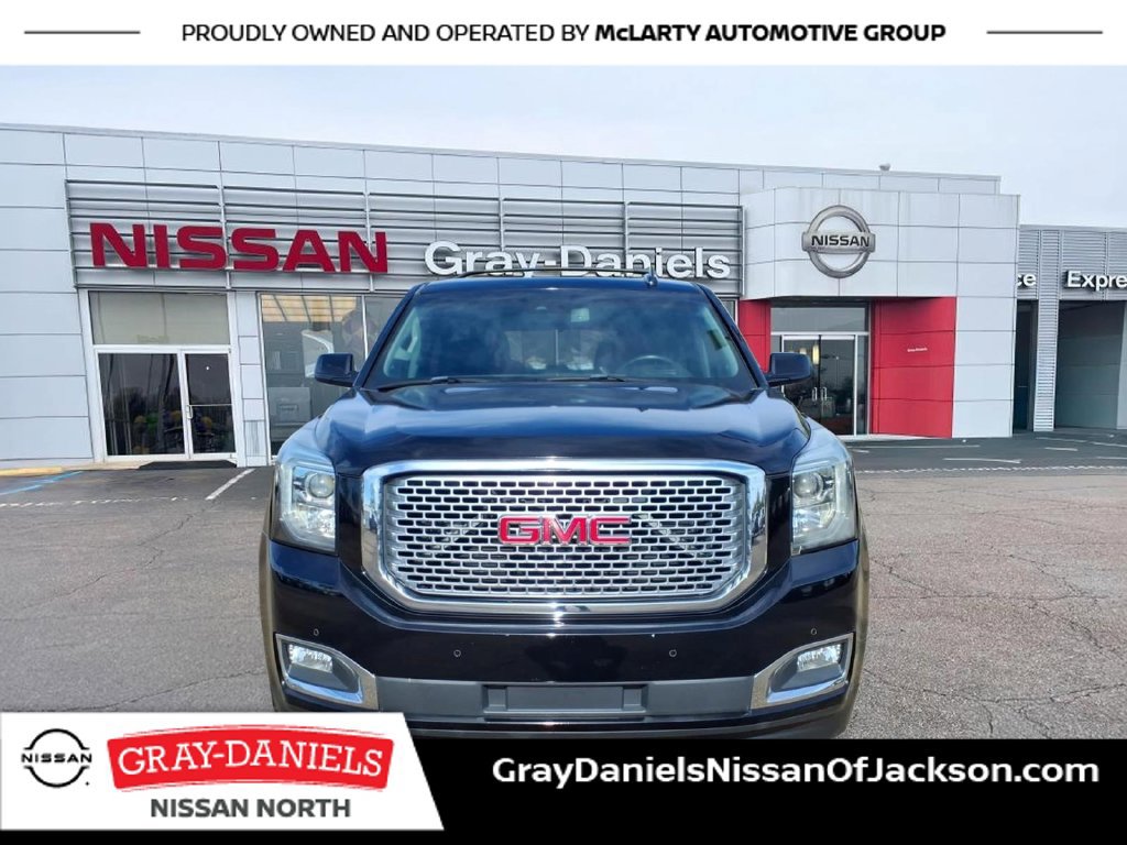 Used 2016 GMC Yukon Denali w/ Open Road Package AWD/4WD image 2