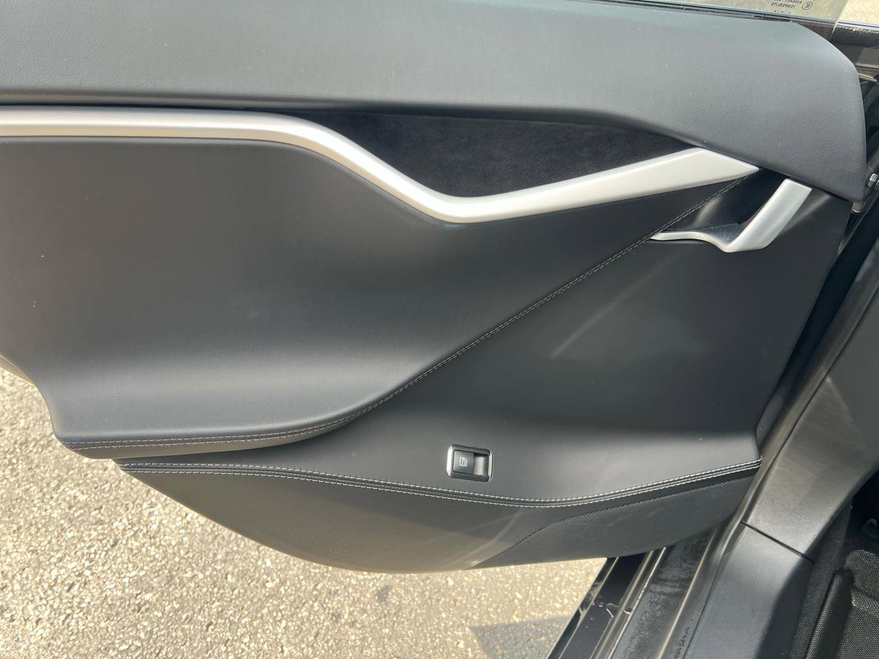 Used 2017 Tesla Model S 100D image 14