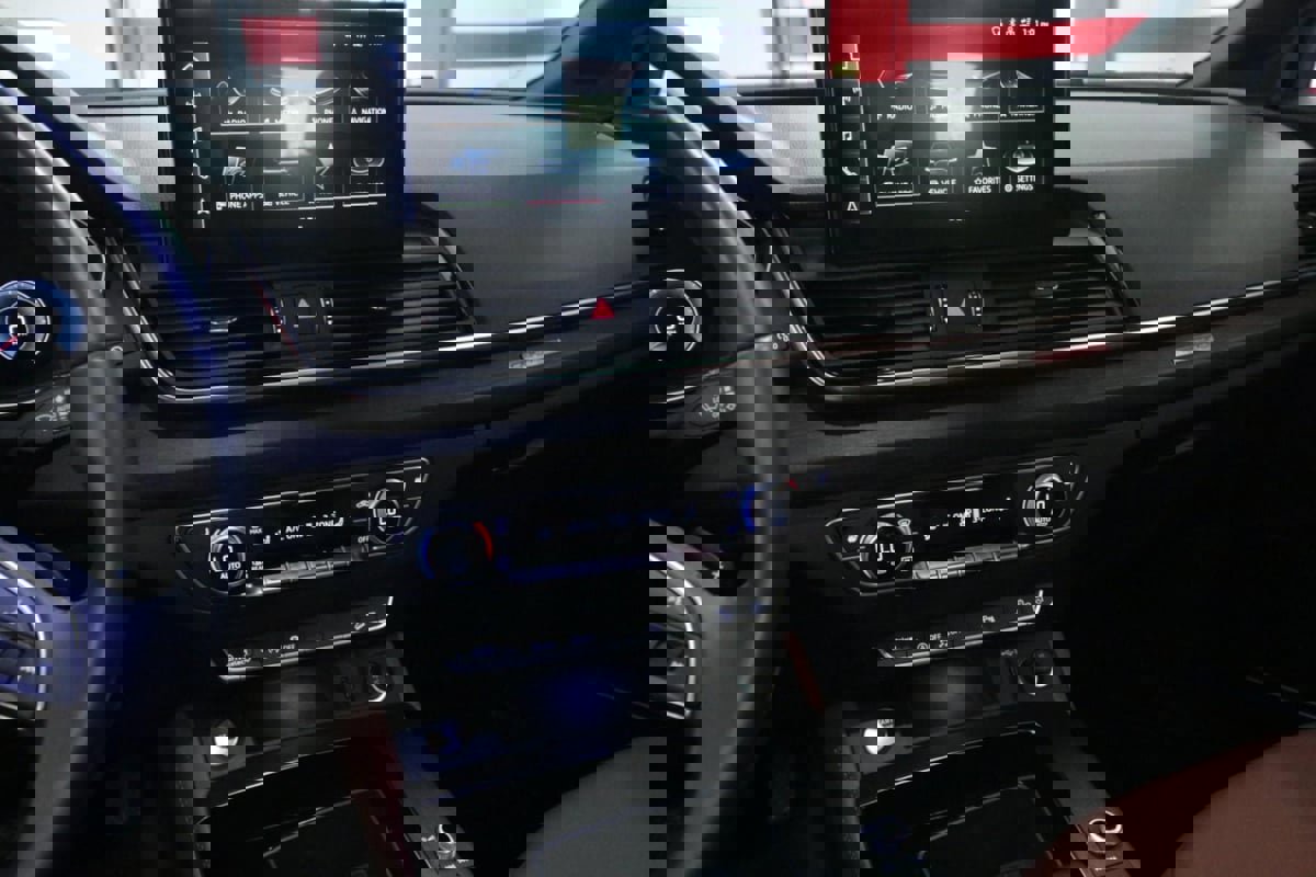 Used 2022 Audi Q5 2.0T Premium Plus image 25