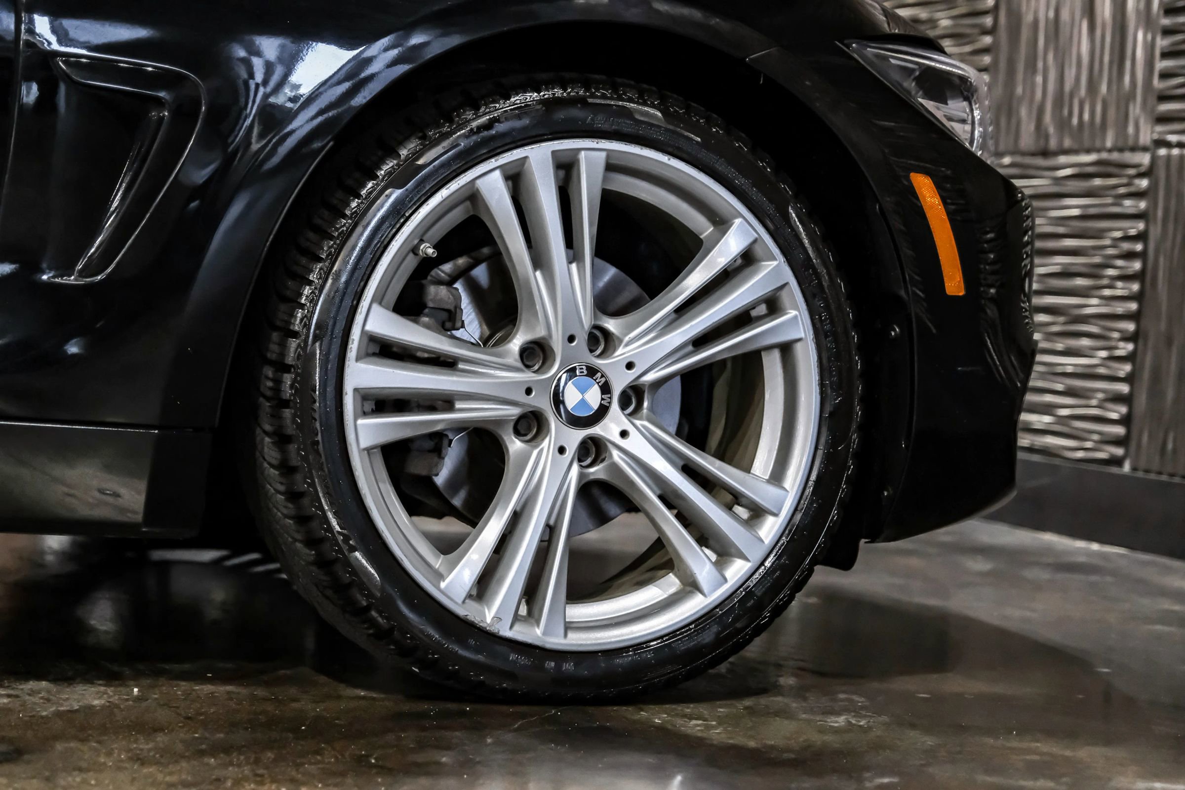 Used 2019 BMW 430i xDrive Coupe w/ Convenience Package image 48