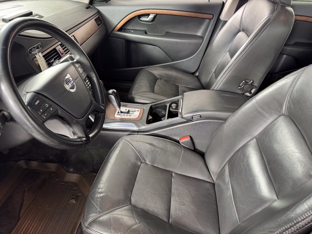Used 2011 Volvo XC70 3.2 AWD/4WD image 17