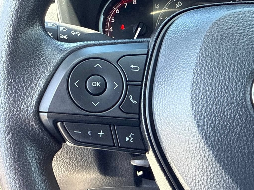 Certified 2025 Toyota RAV4 LE FWD image 22