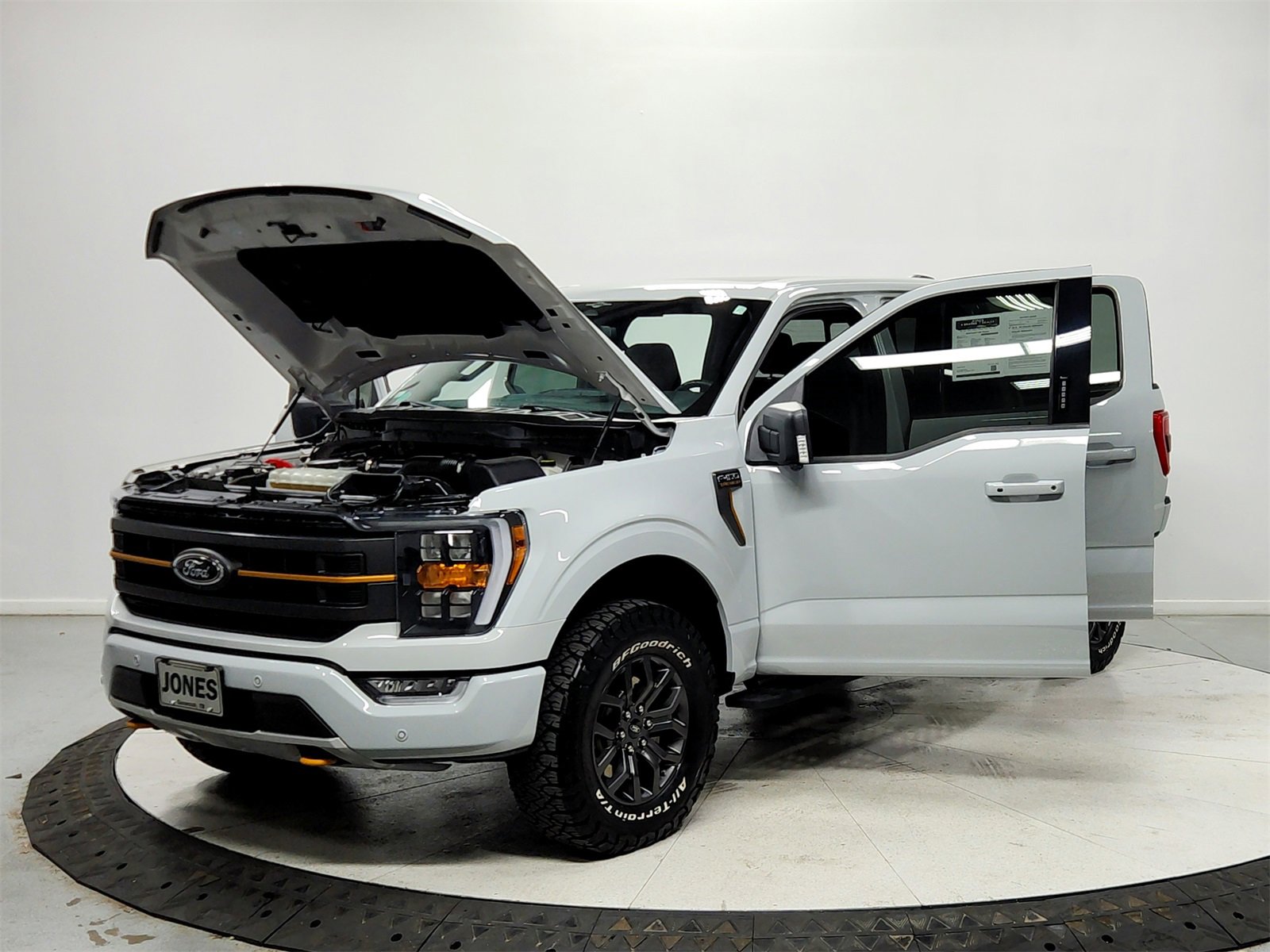 Used 2023 Ford F150 Tremor w/ Trailer Tow Package image 11