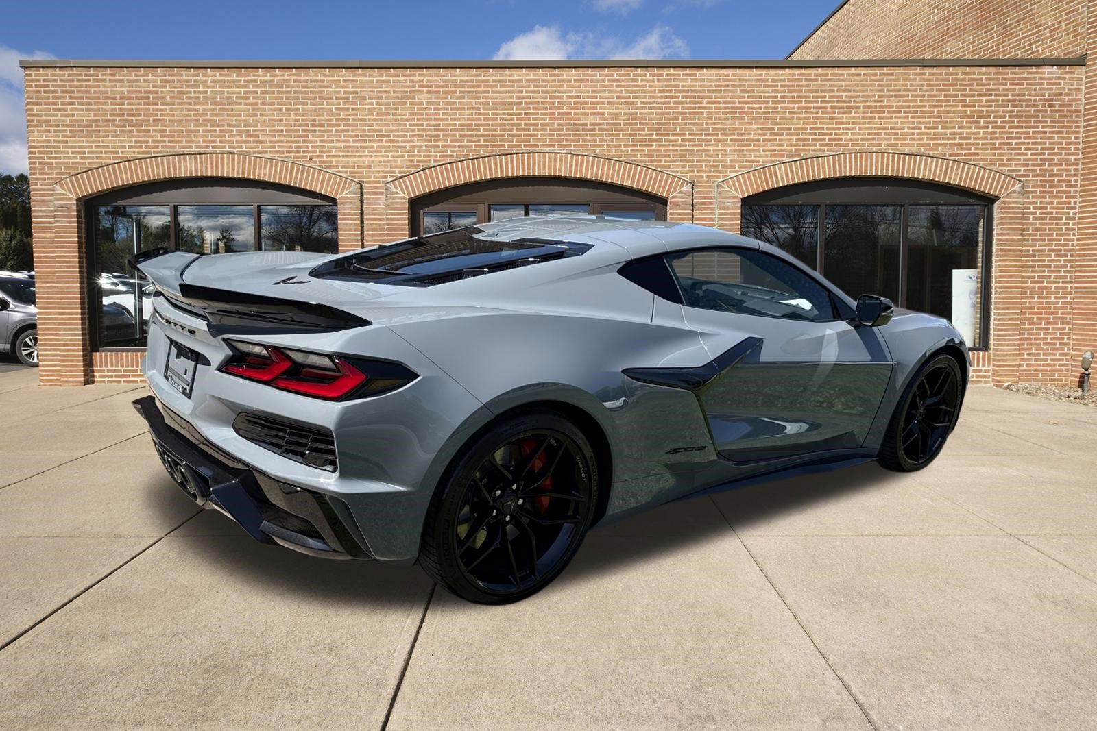 Used 2025 Chevrolet Corvette Z06 w/ Battery Protection Package RWD image 3