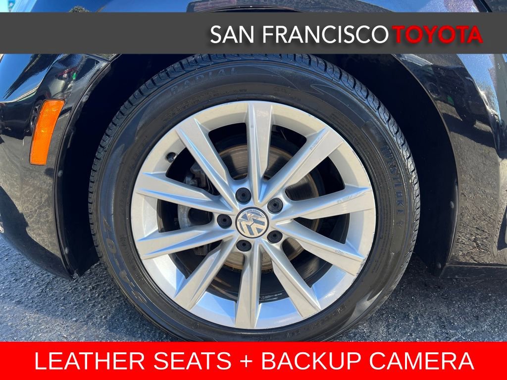 Used 2019 Volkswagen Beetle 2.0T SE image 9