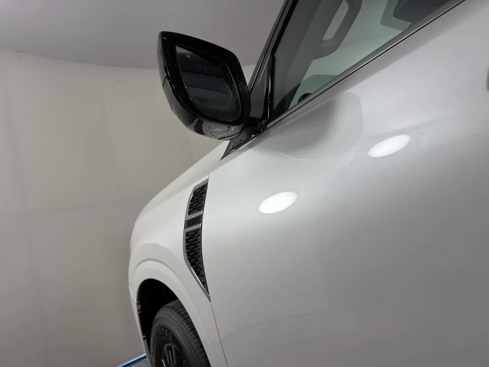 New 2026 Nissan Armada SV image 13