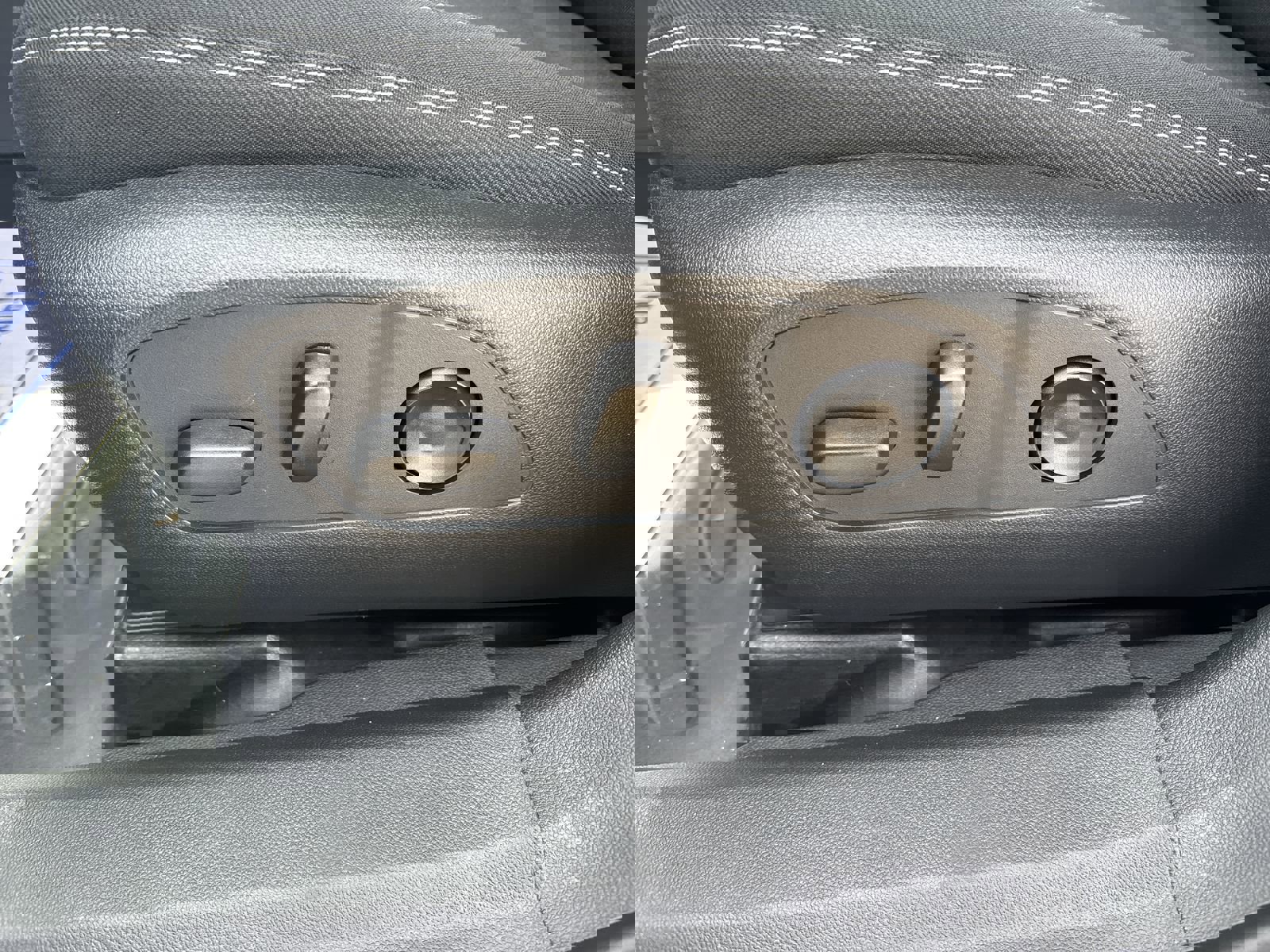 New 2025 Chevrolet Blazer EV AWD Police image 16