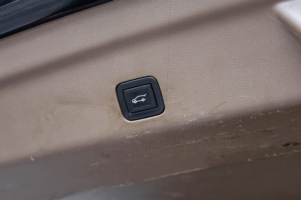 Used 2022 GMC Yukon Denali AWD/4WD image 63