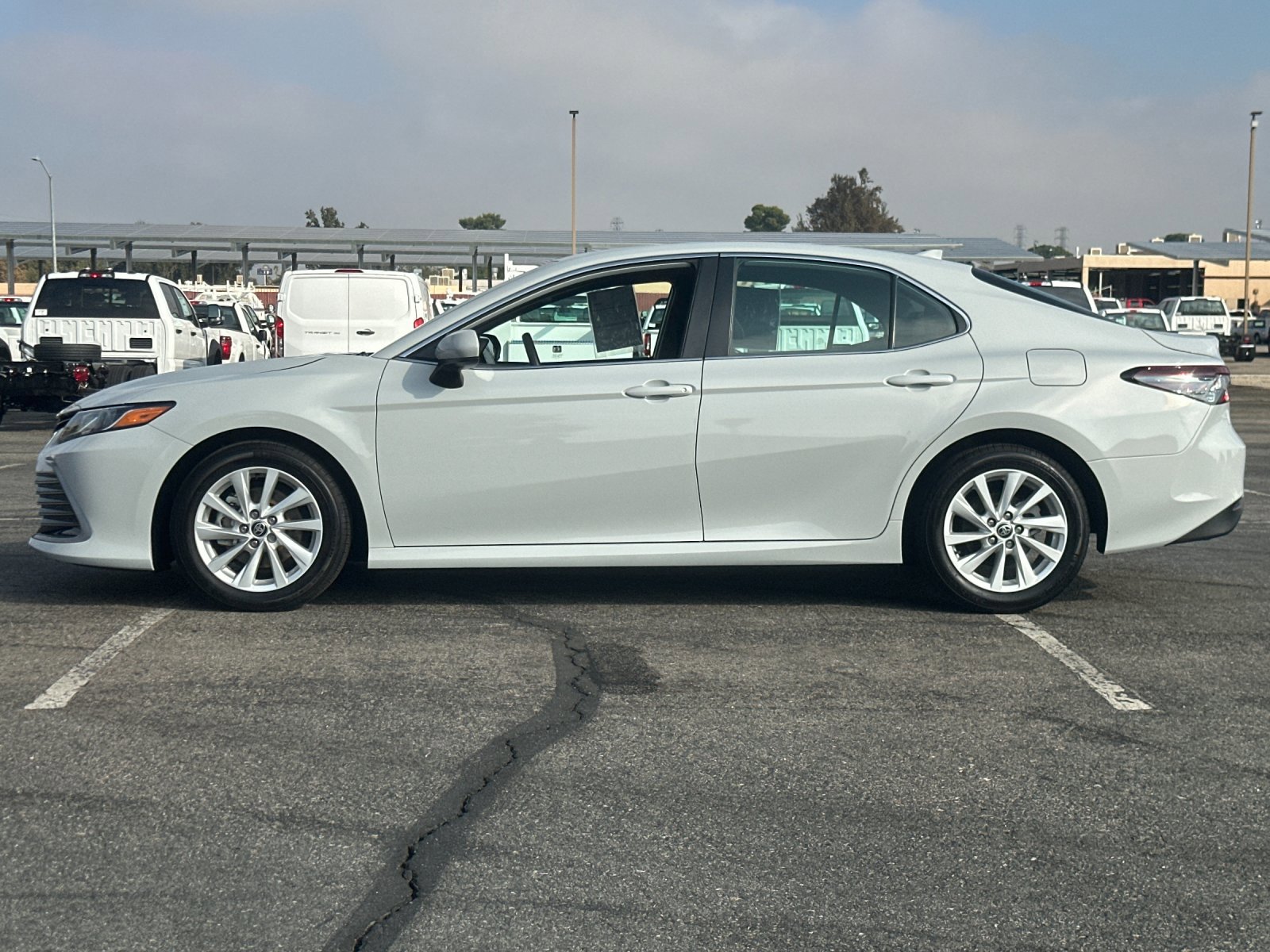 Used 2024 Toyota Camry LE image 7