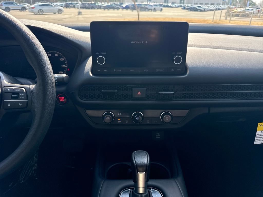 Used 2025 Honda HR-V LX image 17