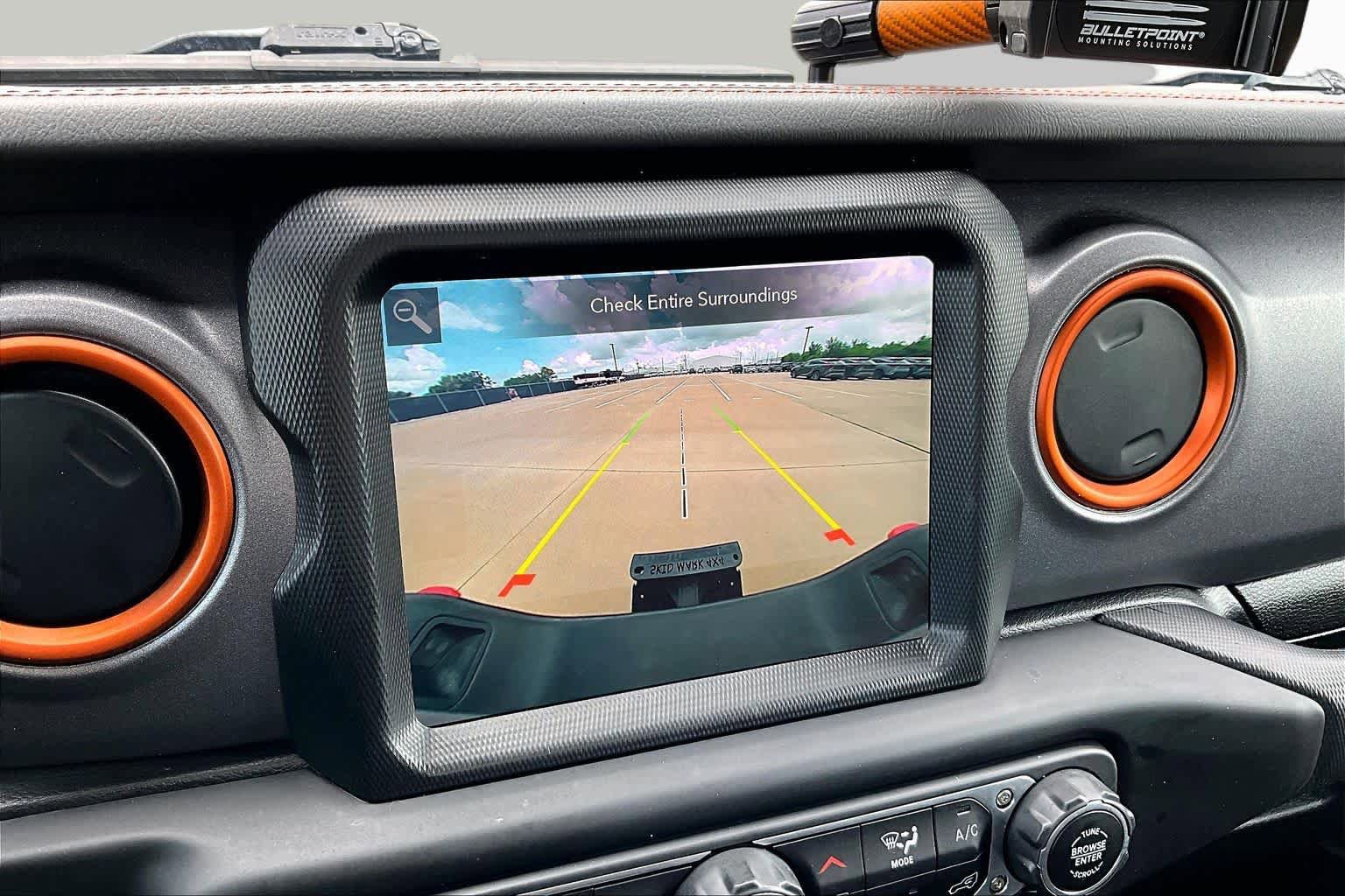 Used 2022 Jeep Gladiator Mojave w/ LED Lighting Group AWD/4WD image 27