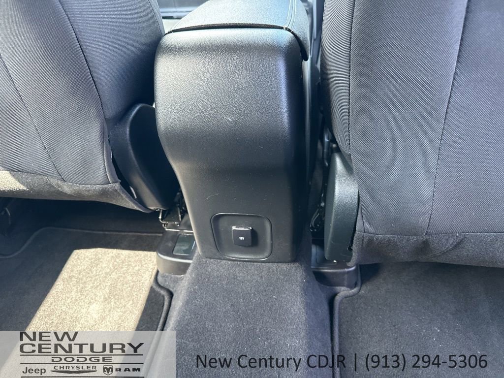 Used 2020 Ford Escape S AWD/4WD image 11