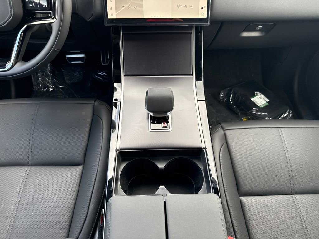 New 2026 Land Rover Range Rover Velar Dynamic SE image 24