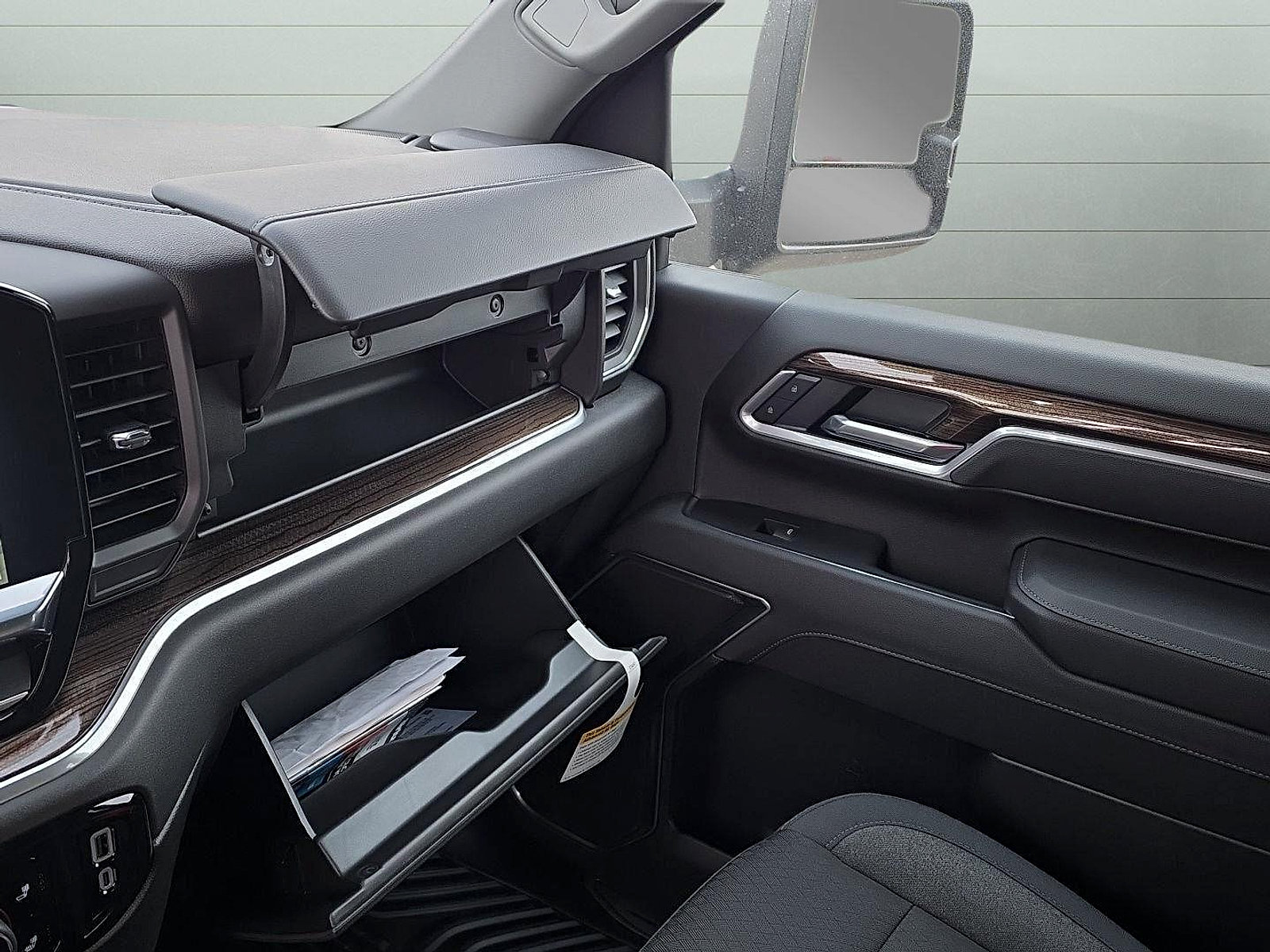New 2025 Chevrolet Silverado 2500 LT w/ All Star Edition AWD/4WD image 29