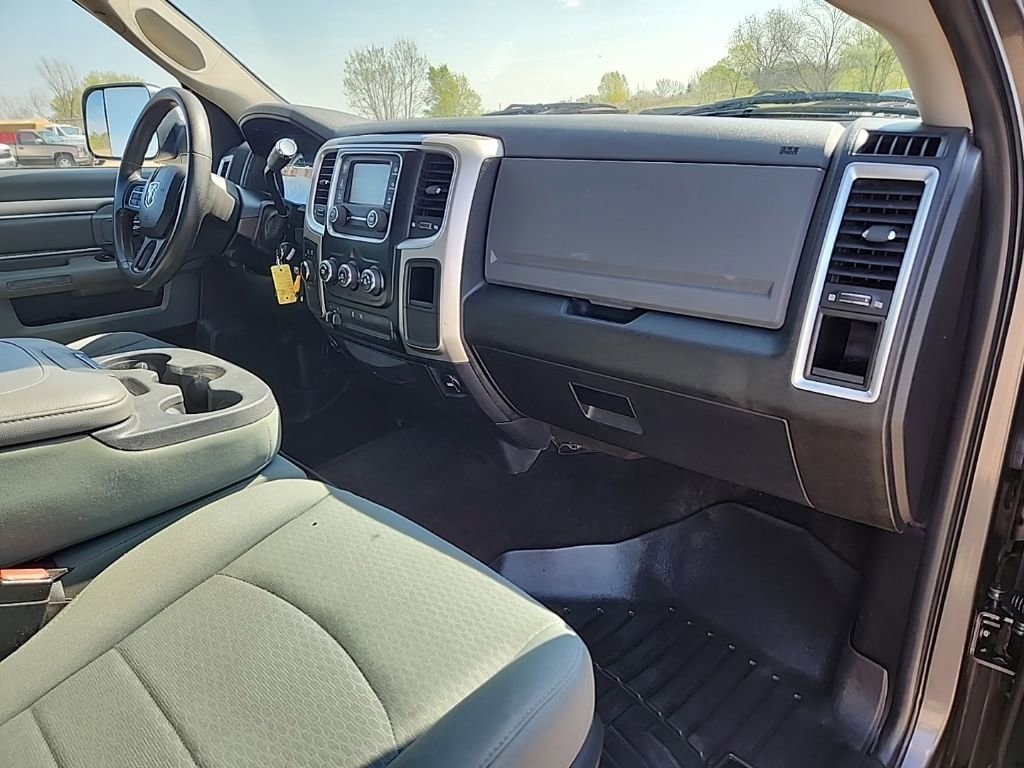Used 2015 RAM 2500 SLT AWD/4WD image 42