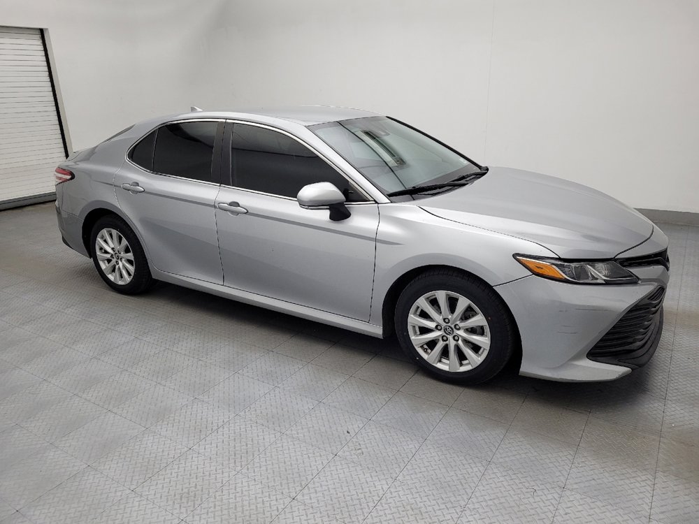 Used 2020 Toyota Camry LE w/ Convenience Package image 11