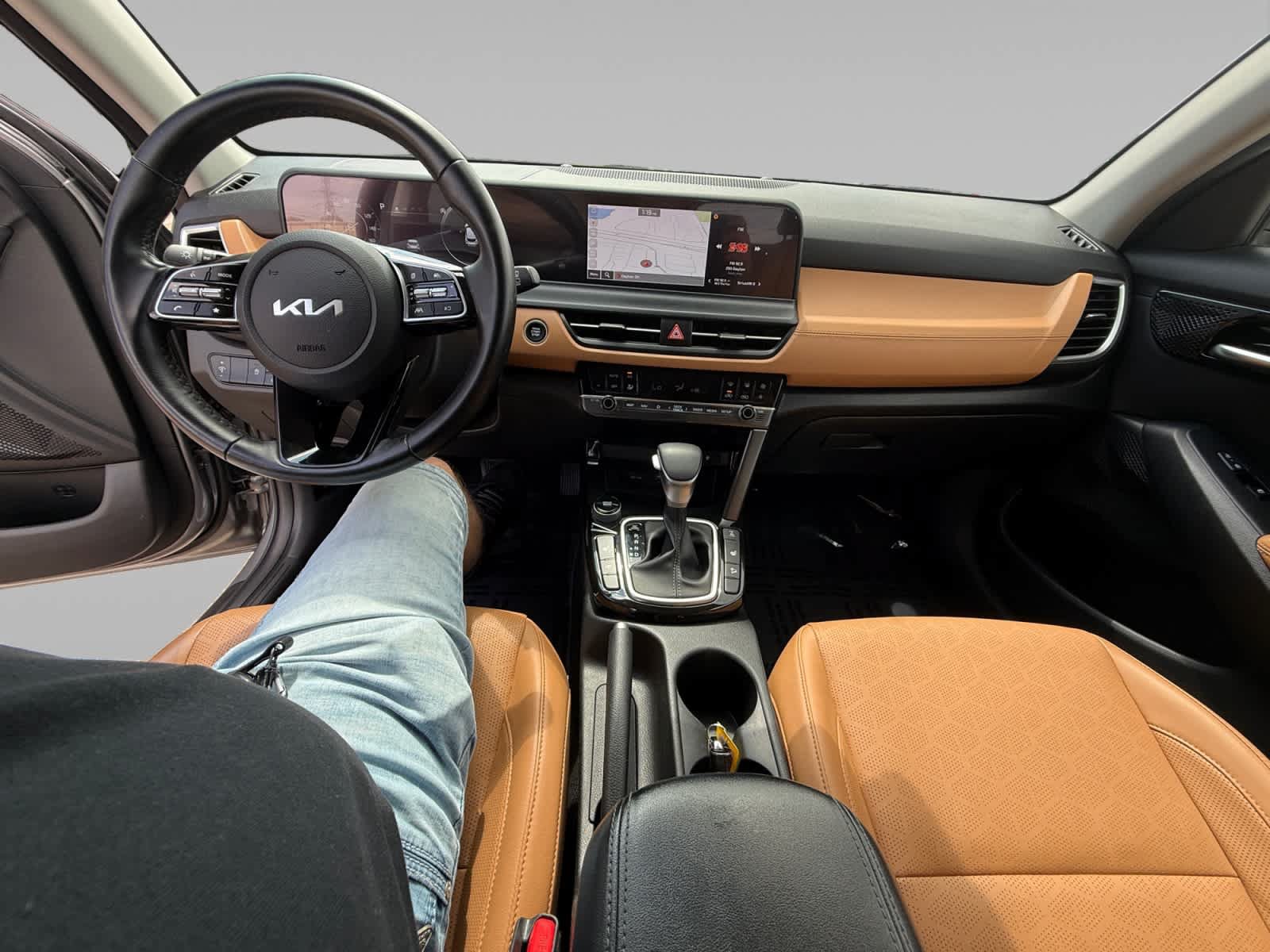Used 2024 Kia Seltos EX AWD/4WD image 21