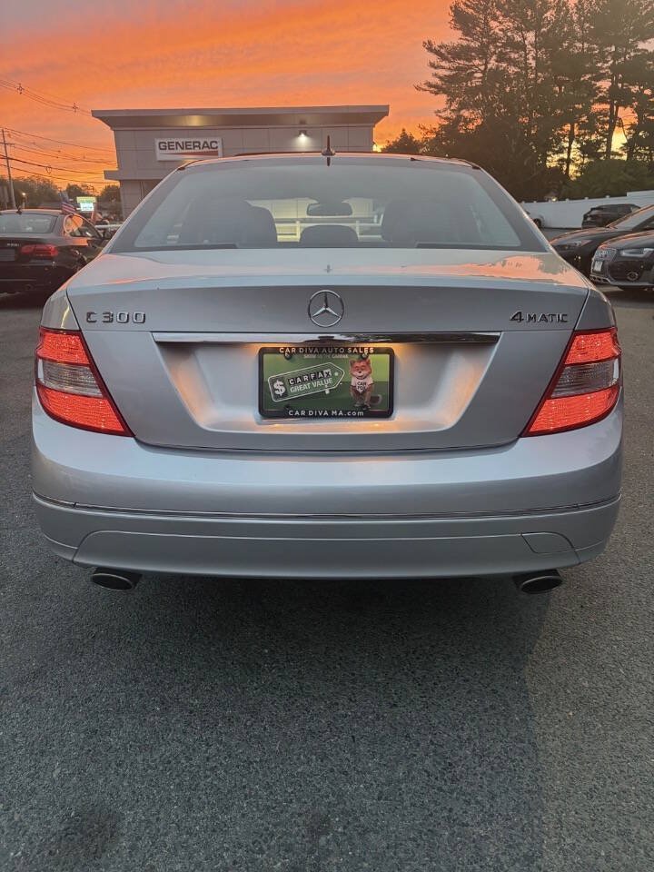 Used 2011 Mercedes-Benz C 300 4MATIC Sedan image 14