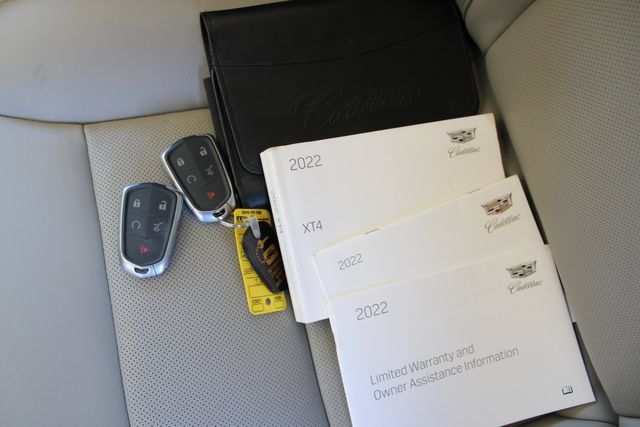 Used 2022 Cadillac XT4 Premium Luxury w/ Technology Package FWD image 36
