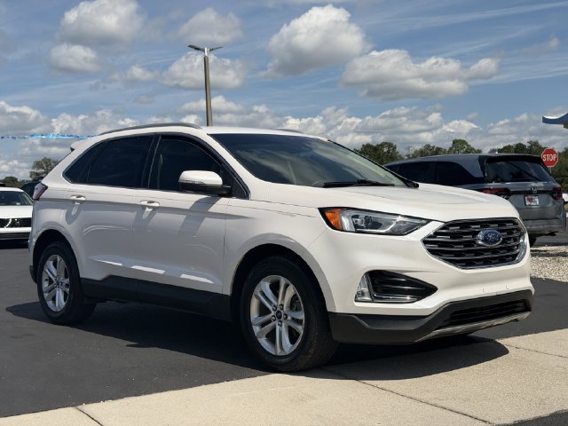 Used 2019 Ford Edge SEL w/ Equipment Group 201A FWD image 2