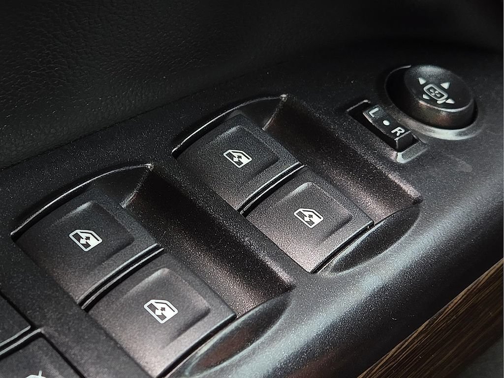 Used 2020 GMC Canyon Denali AWD/4WD image 15