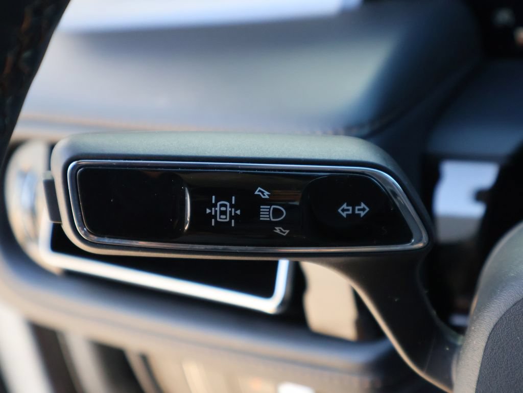 Used 2025 Lincoln Aviator AWD image 29