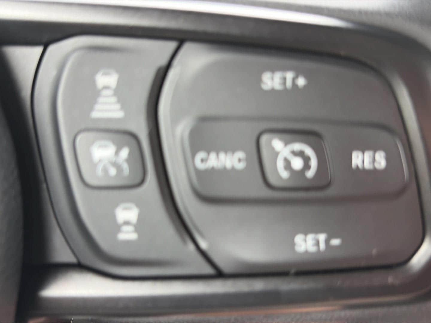 Used 2025 Jeep Wrangler Unlimited Sport AWD/4WD image 16