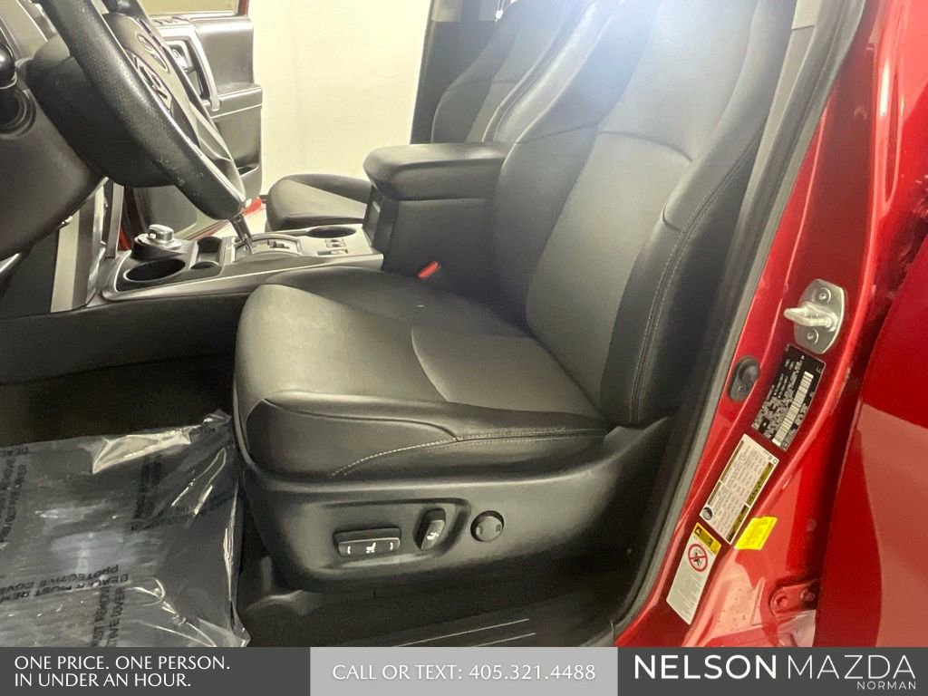 Used 2019 Toyota 4Runner SR5 Premium AWD/4WD image 25