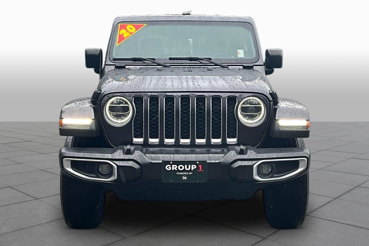 Used 2020 Jeep Gladiator Overland w/ Popular Equipment Package AWD/4WD image 4