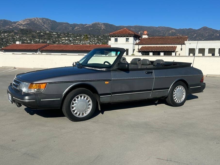 Used 1993 Saab 900 S FWD image 2