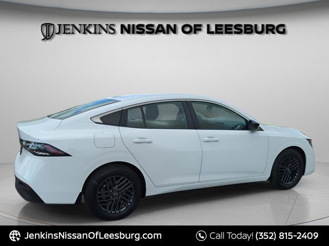 New 2026 Nissan Sentra SV image 5
